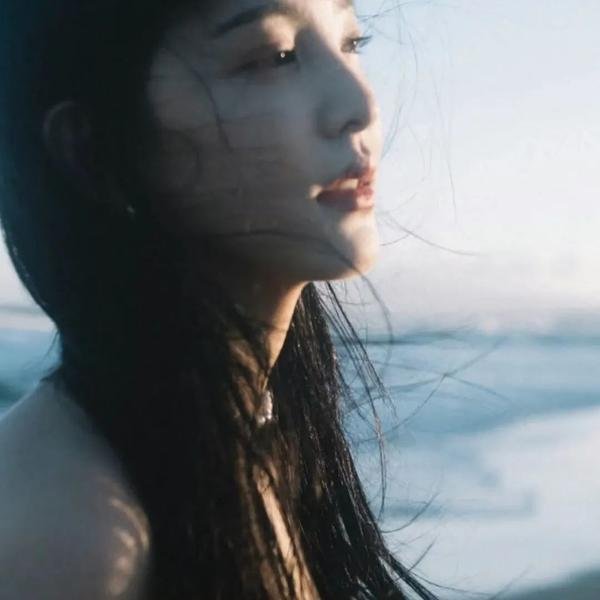 夜校女生